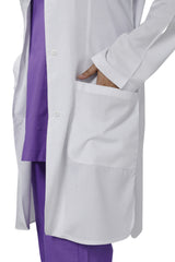 Labcoat with spacious pockets