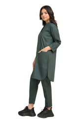 Women's Mandarin Collar Scrub Set with Pockets - right side view